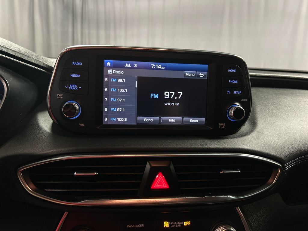 Used 2019 Hyundai Santa Fe SE FWD image 15