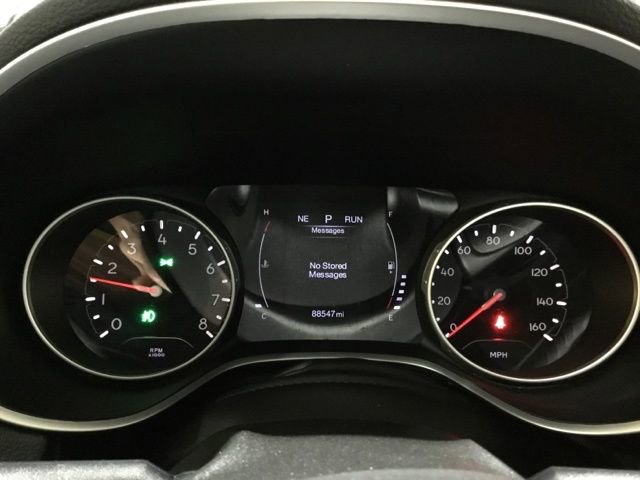 Used 2019 Jeep Compass Latitude AWD/4WD image 30