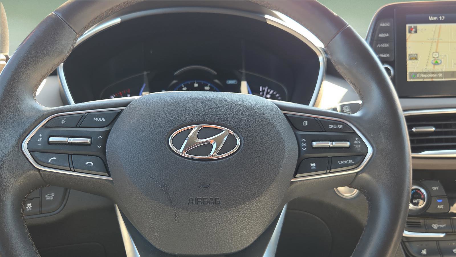 Used 2020 Hyundai Santa Fe Limited image 12