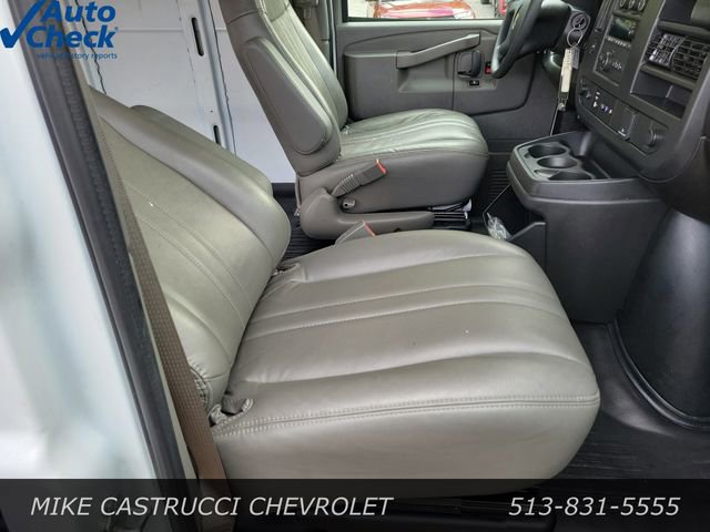 Used 2025 Chevrolet Express 2500 Extended w/ Driver Convenience Package RWD image 21