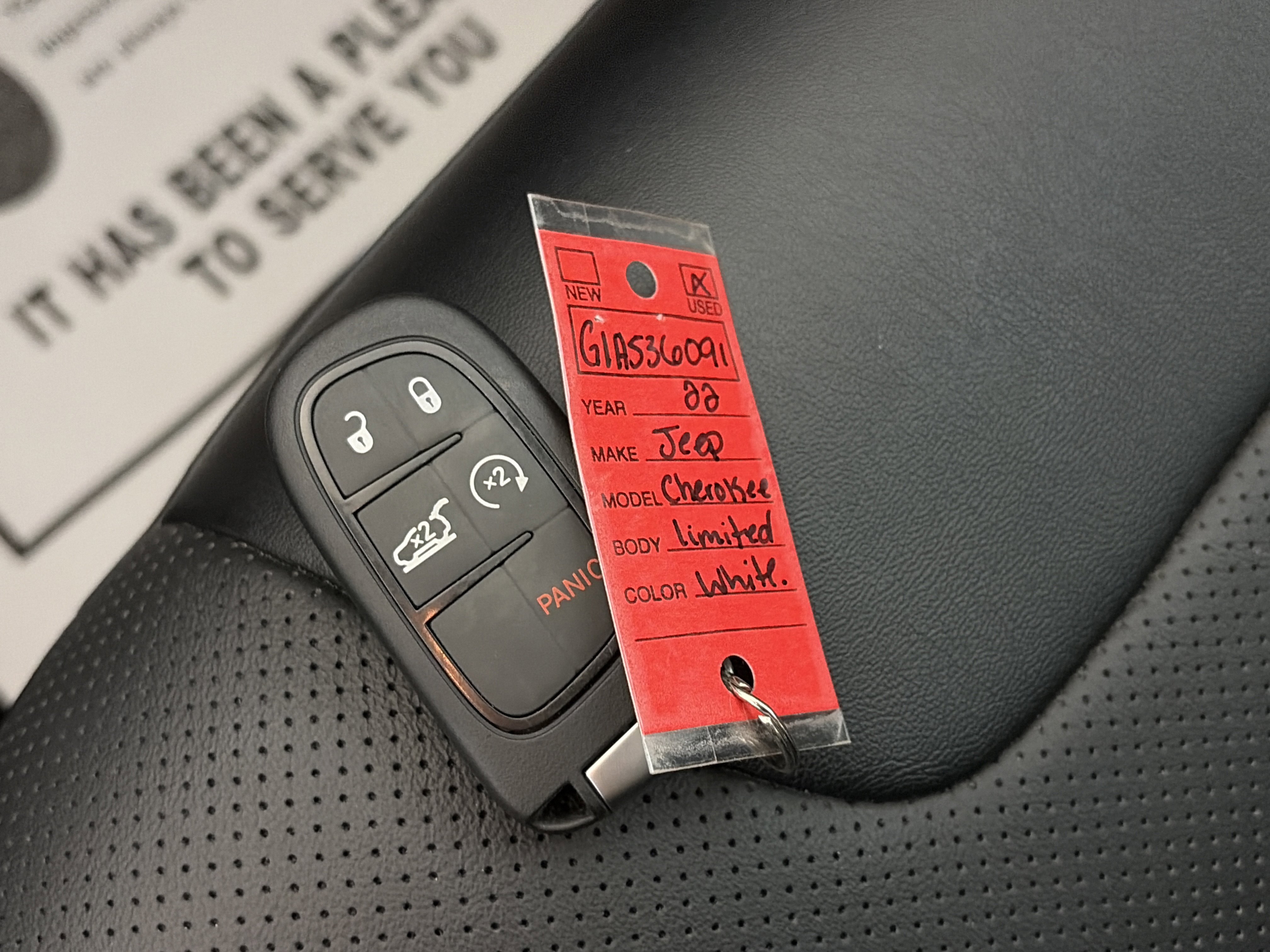 Used 2022 Jeep Cherokee Limited image 33