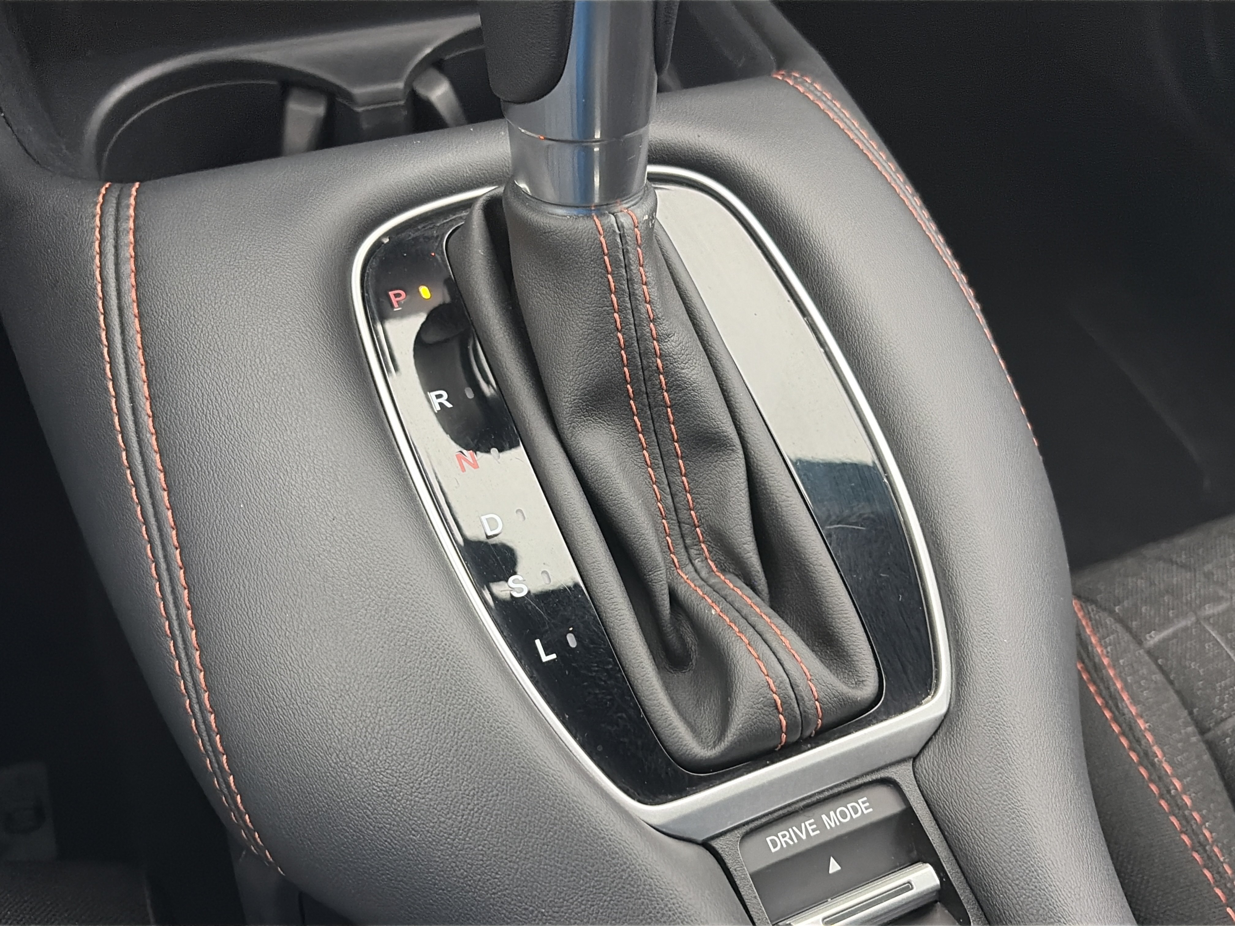 Certified 2024 Honda HR-V Sport image 32