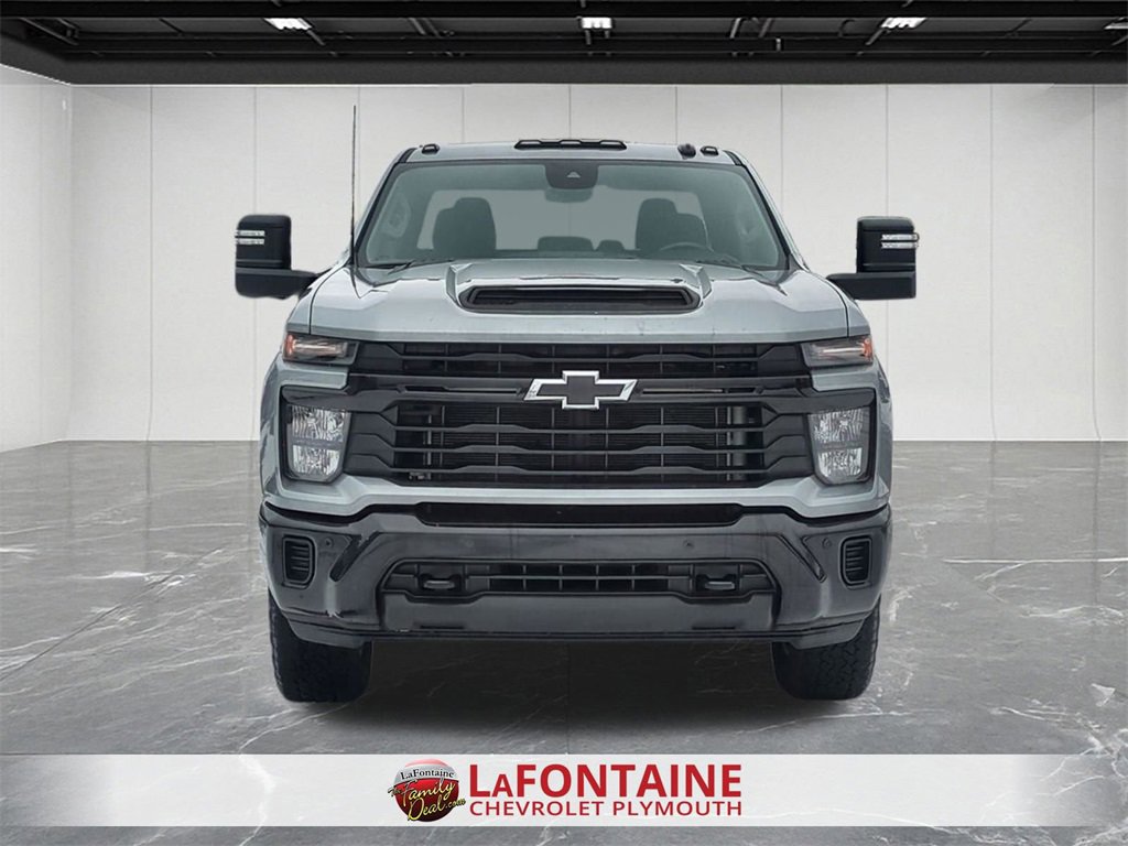 Certified 2025 Chevrolet Silverado 2500 Custom w/ Custom Value Package image 3
