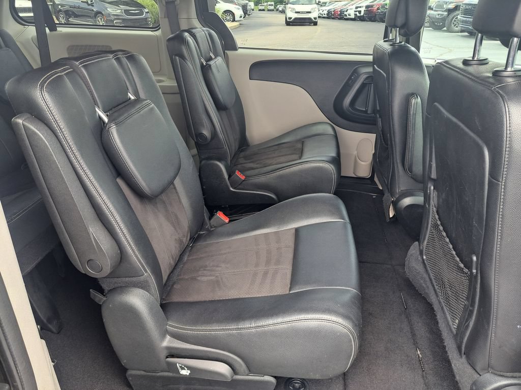 Used 2019 Dodge Grand Caravan SXT FWD image 33