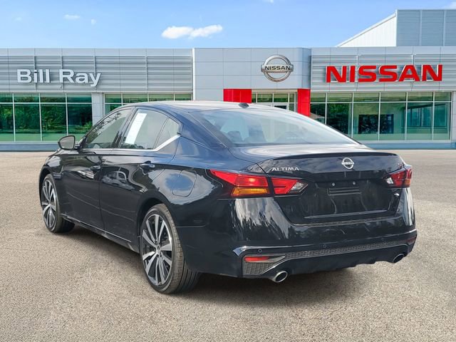 Certified 2025 Nissan Altima 2.5 SR FWD image 3
