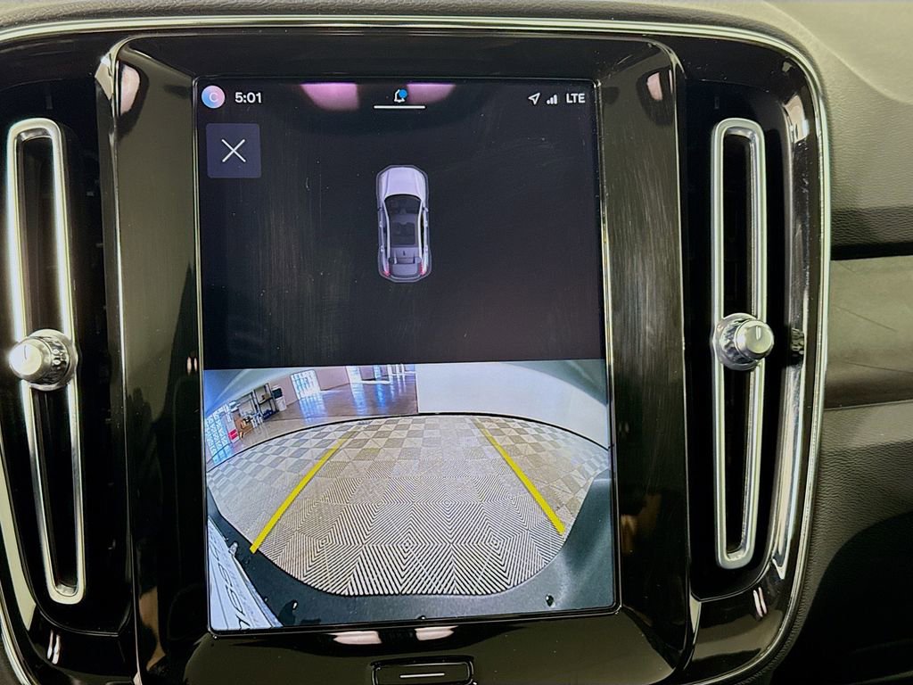 Used 2023 Volvo C40 P8 Recharge Plus AWD/4WD image 14