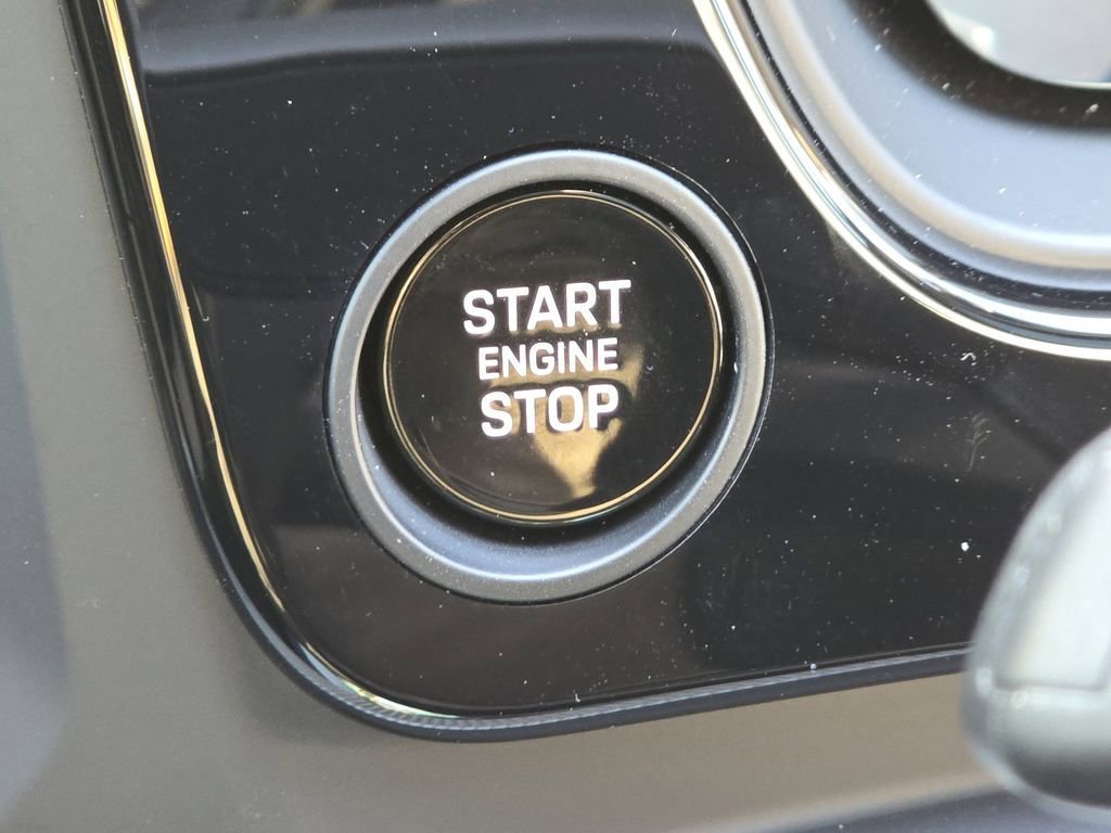 Used 2026 Porsche Cayenne S AWD/4WD image 17