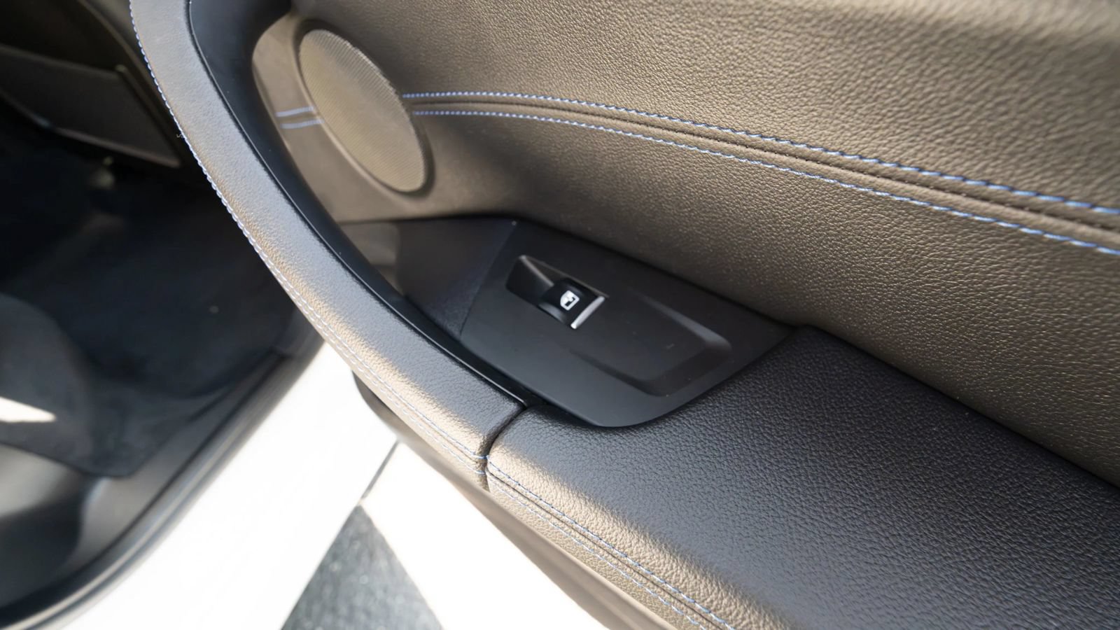 Used 2019 BMW X4 xDrive30i w/ Executive Package AWD/4WD image 19