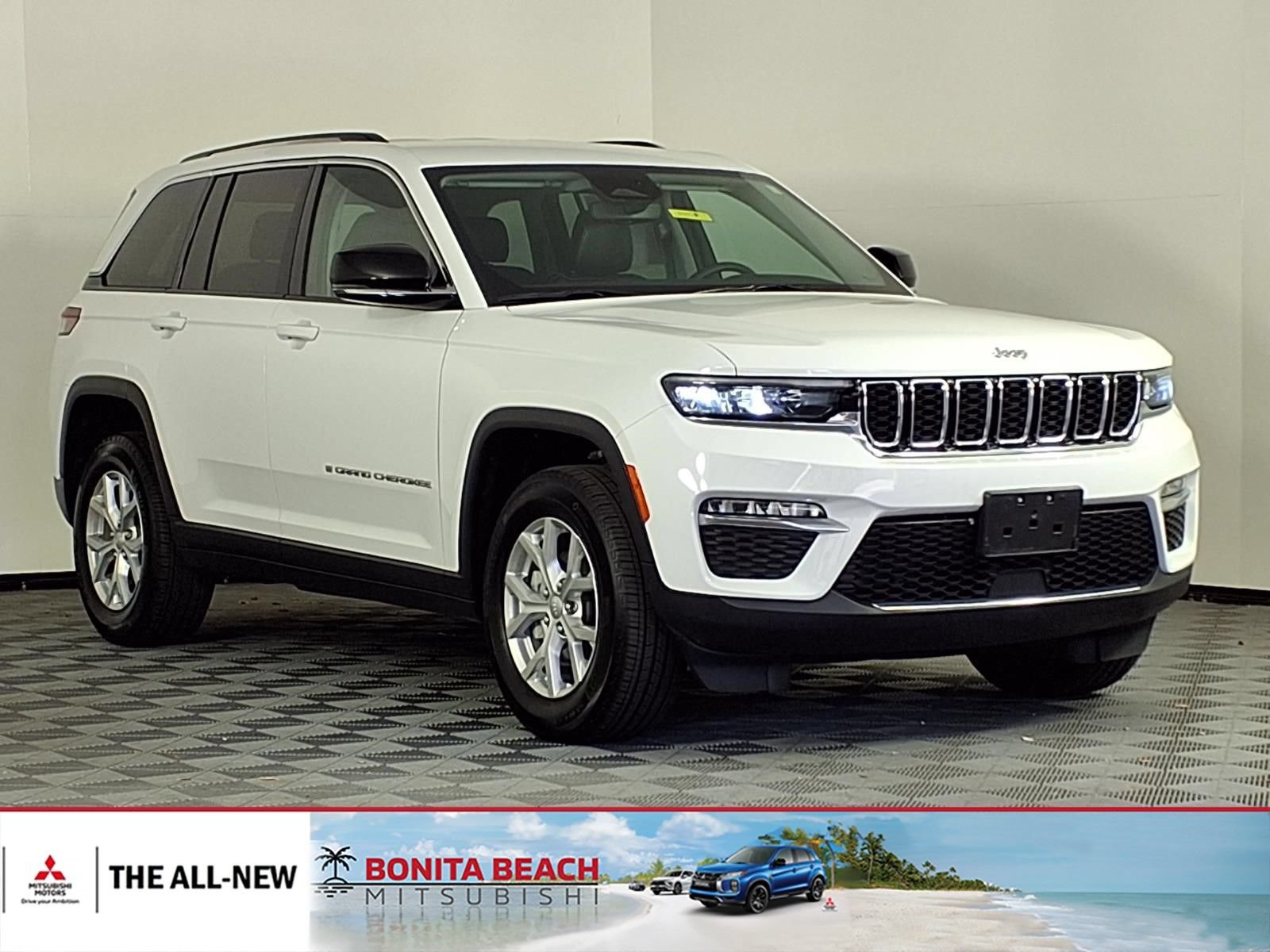 Used 2024 Jeep Grand Cherokee Limited AWD/4WD image 1