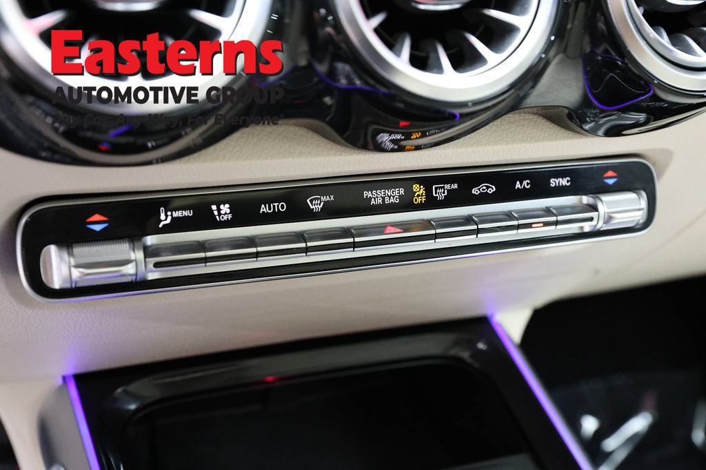Used 2022 Mercedes-Benz GLB 250 4MATIC image 18