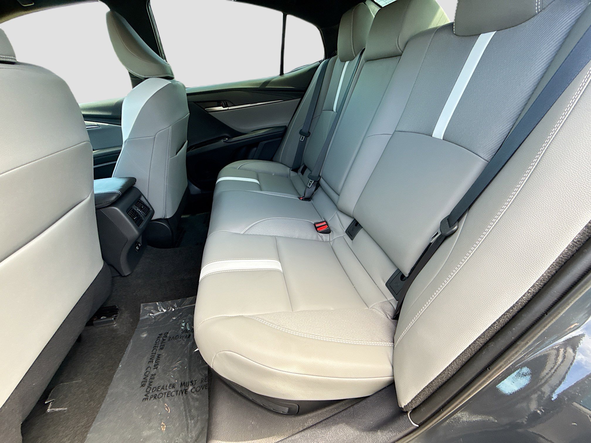 Used 2025 Toyota Camry SE image 19