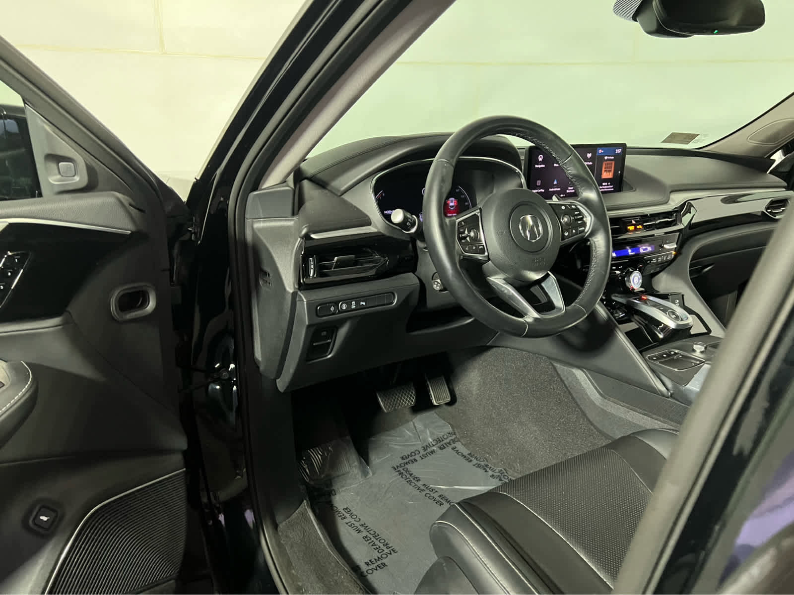 Certified 2023 Acura MDX SH-AWD w/ Technology Package image 22