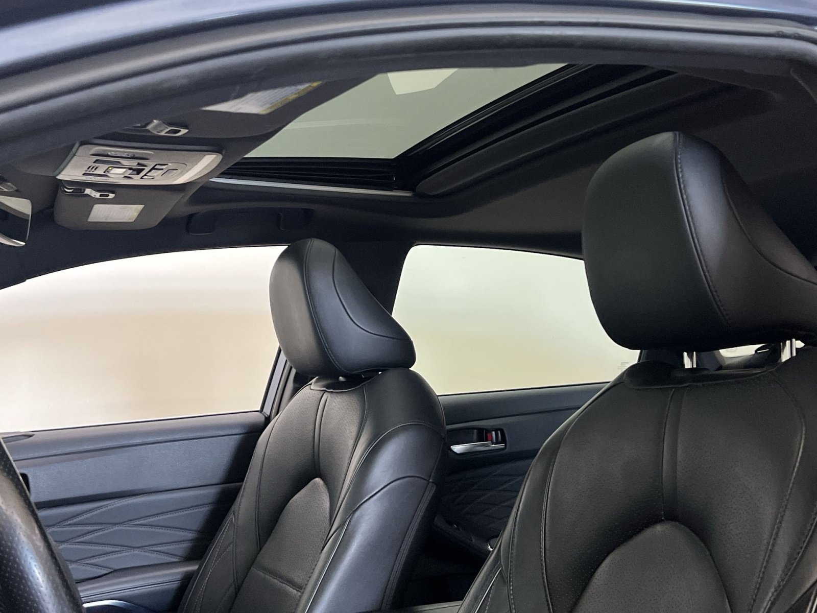 Used 2021 Toyota Avalon Limited w/ Advanced Safety Package FWD image 23