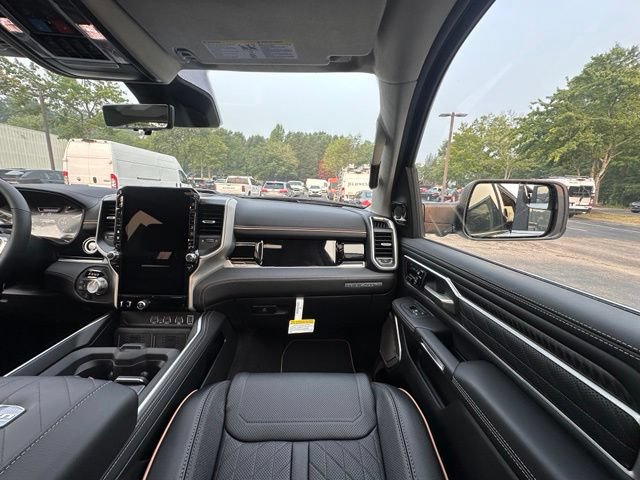 New 2026 RAM 1500 Tungsten w/ Trailer Tow Group AWD/4WD image 28