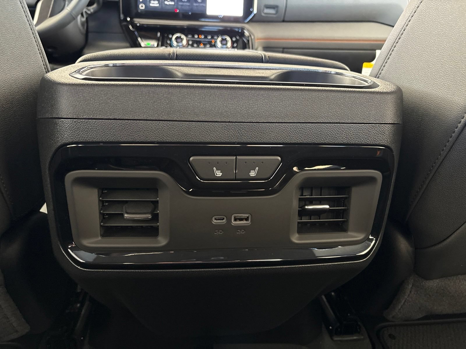 New 2026 GMC Sierra 2500 AT4 w/ AT4 Premium Plus Package AWD/4WD image 21