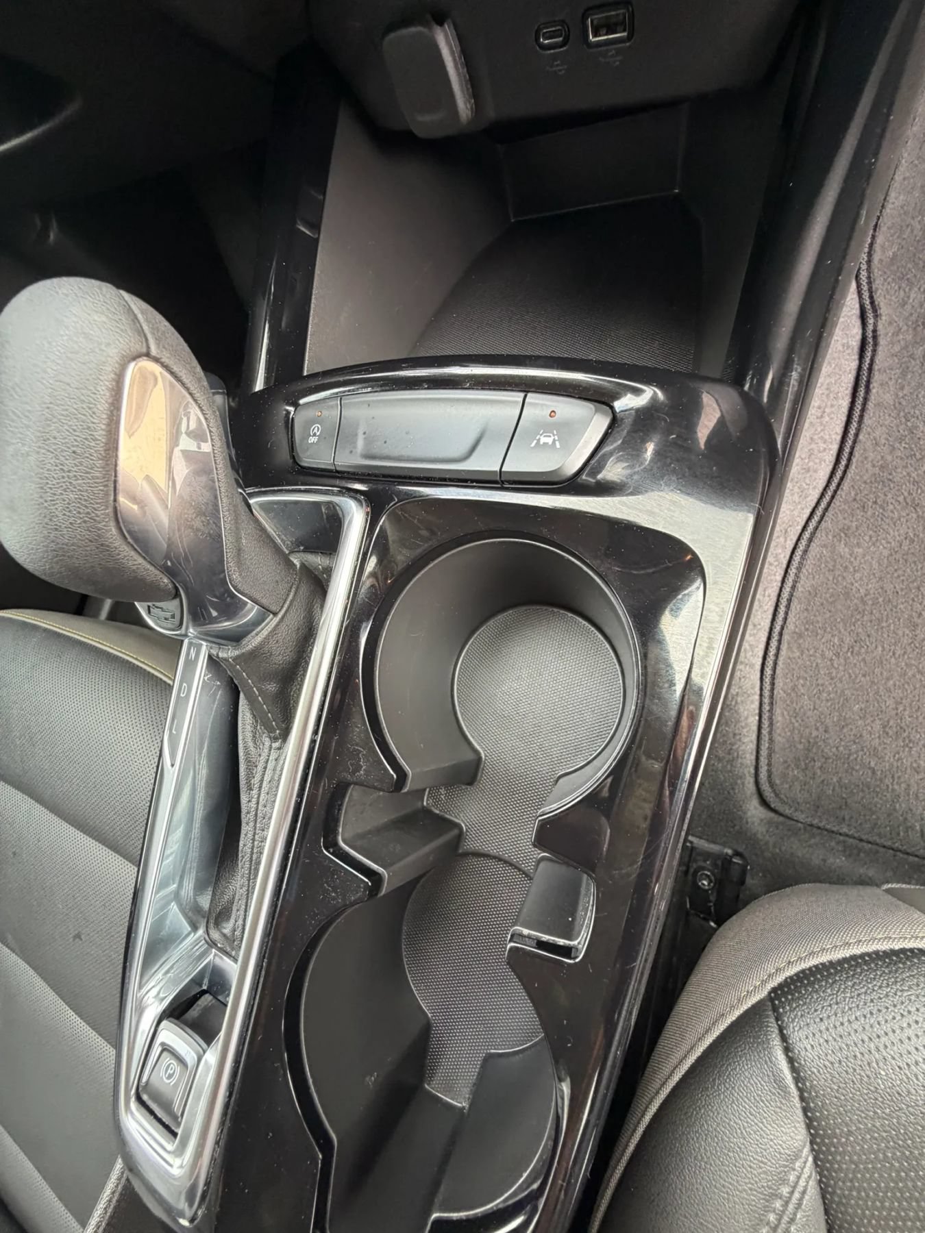 Used 2026 Chevrolet Trax ACTIV FWD image 17