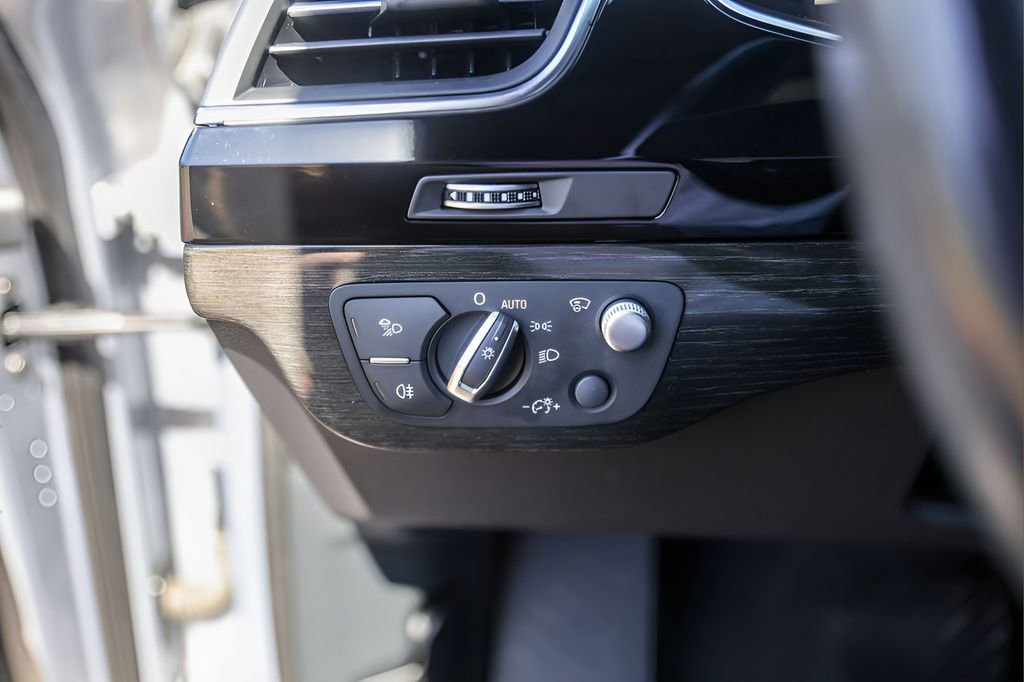 Used 2018 Audi Q7 3.0T Prestige w/ Prestige Package image 15