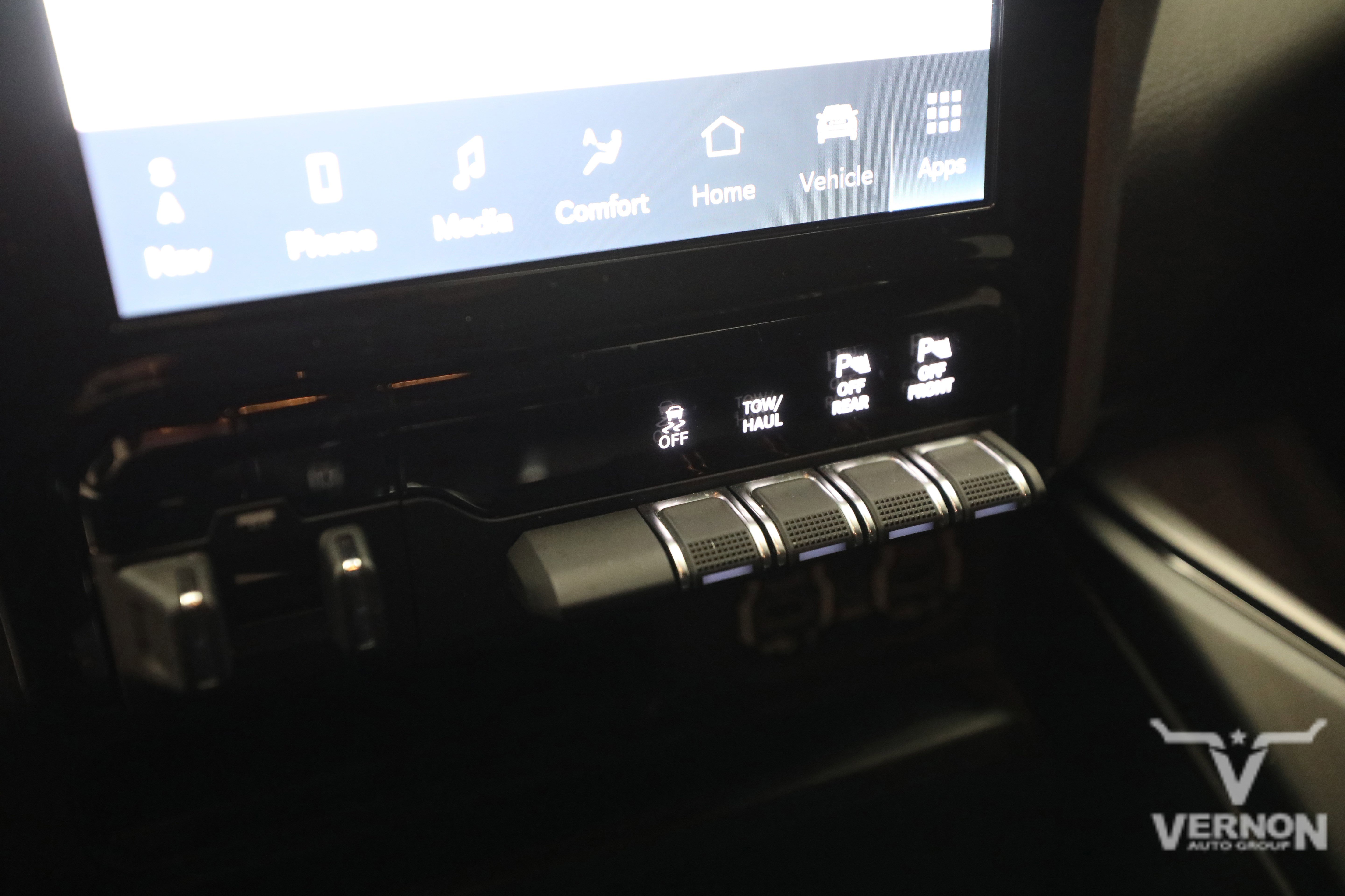 Used 2024 RAM 1500 Lone Star AWD/4WD image 24