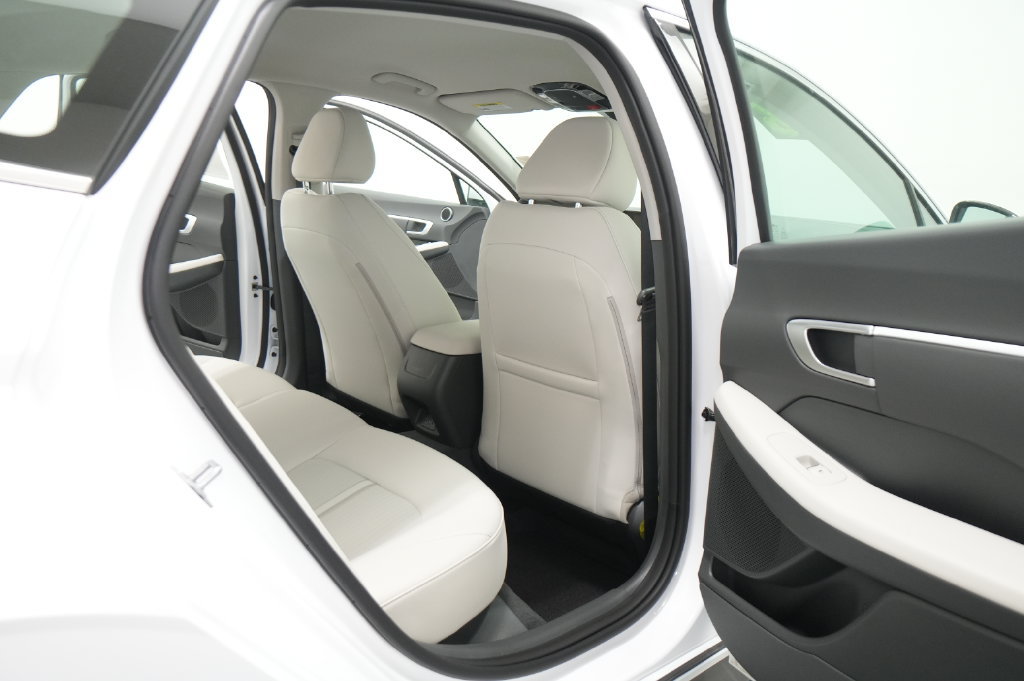 New 2026 Hyundai Sonata SEL AWD/4WD image 20