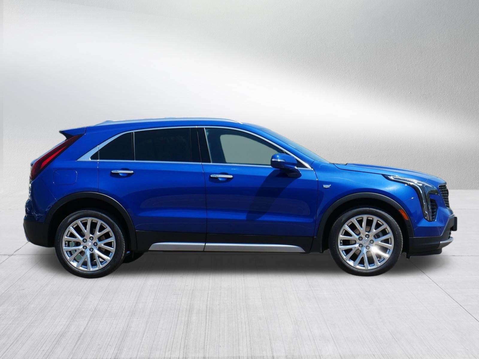 Used 2021 Cadillac XT4 Premium Luxury AWD/4WD image 6