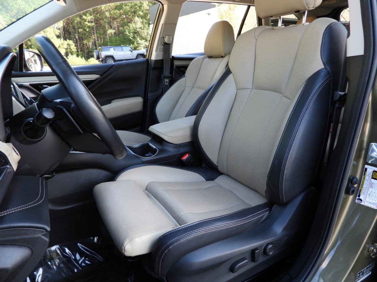 Used 2023 Subaru Outback Limited AWD/4WD image 63
