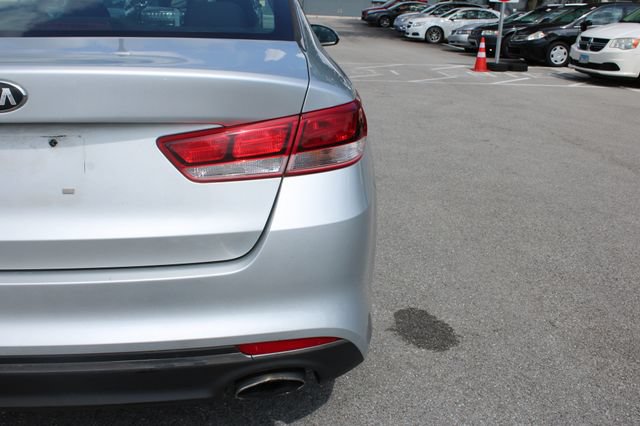 Used 2018 Kia Optima LX FWD image 41