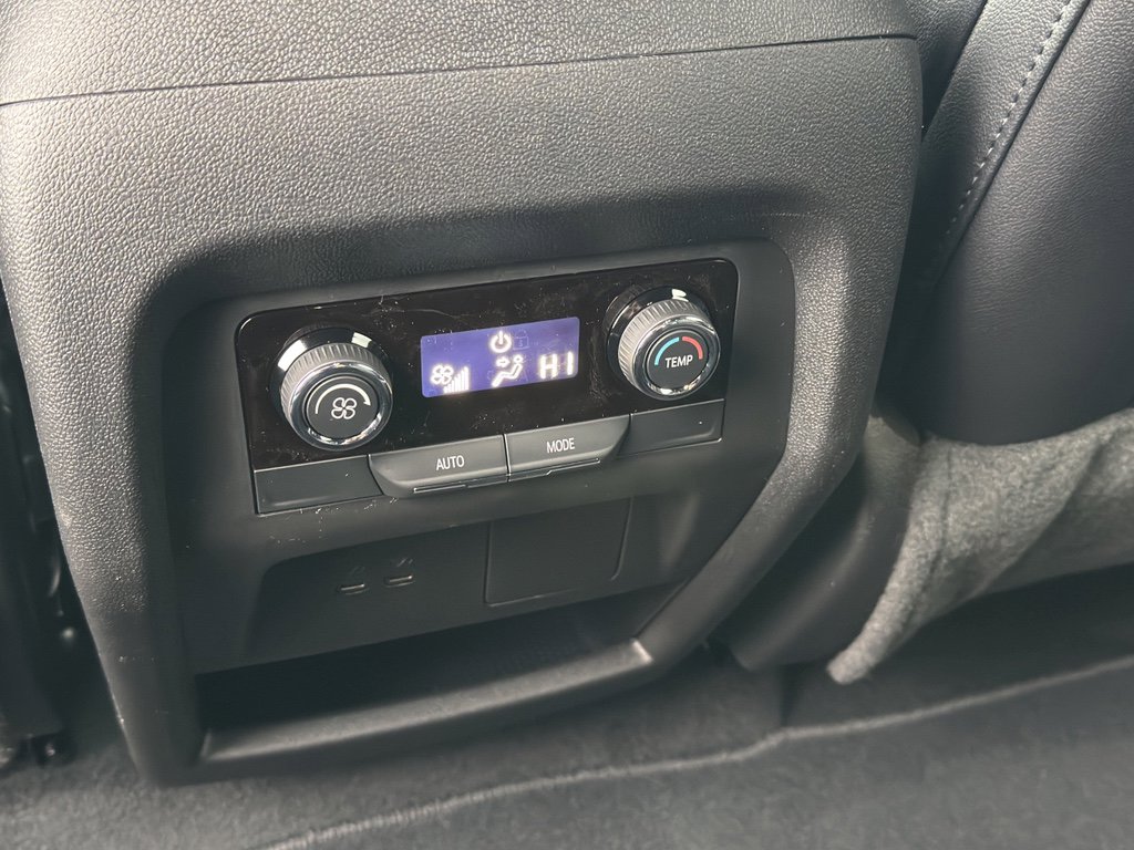 New 2026 Chevrolet Traverse LT image 19