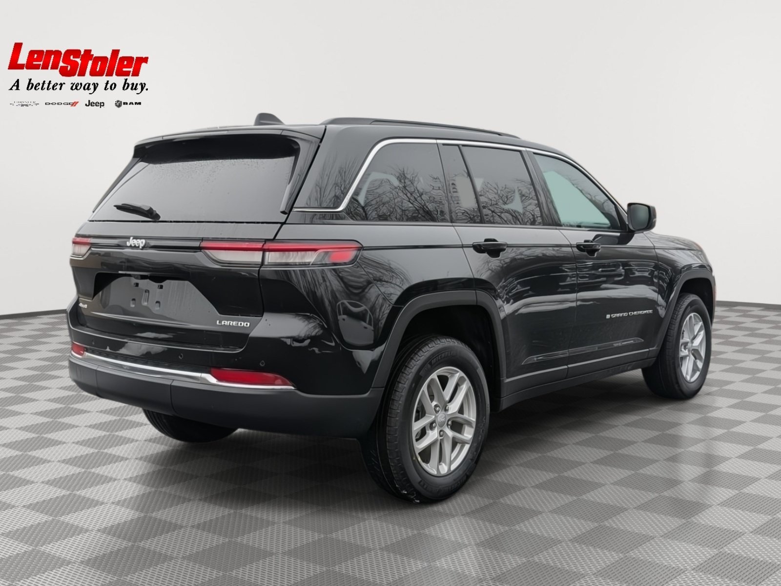 New 2026 Jeep Grand Cherokee Laredo AWD/4WD image 3