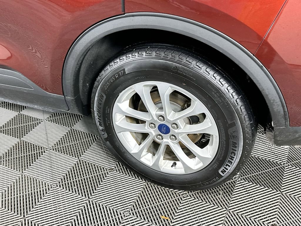 Used 2021 Ford Escape SE w/ Convenience Package image 39