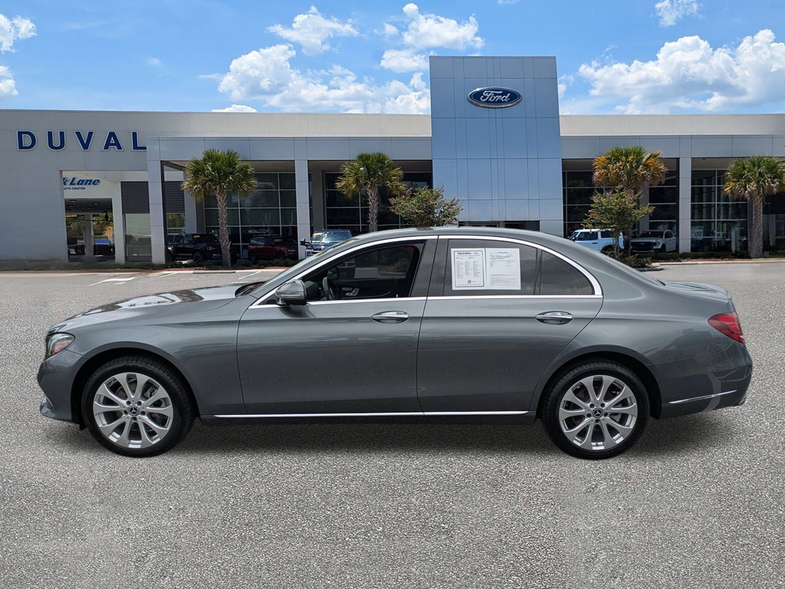 Used 2019 Mercedes-Benz E 300 4MATIC image 6