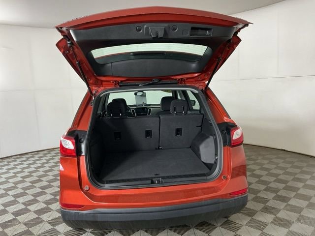 Used 2020 Chevrolet Equinox LS image 9