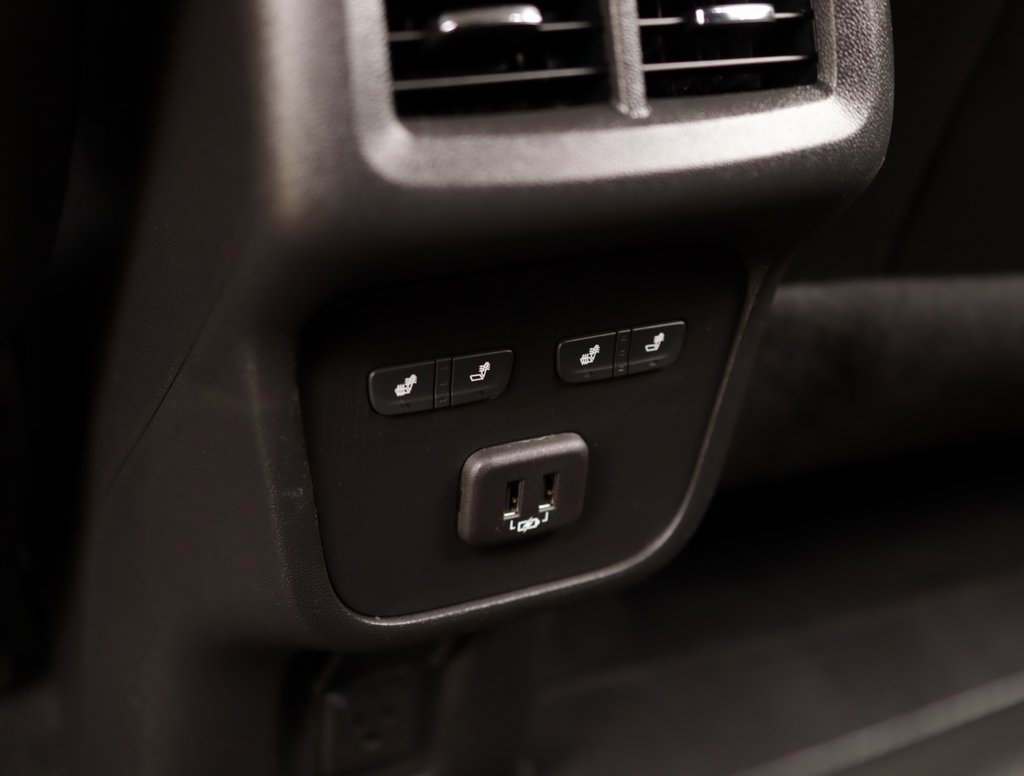 Used 2022 Chevrolet Equinox Premier image 26