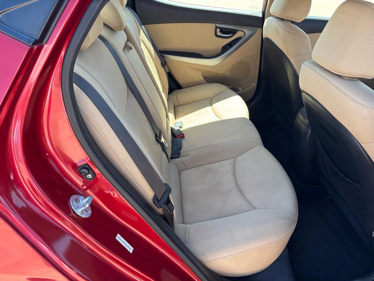 Used 2012 Hyundai Elantra GLS image 9