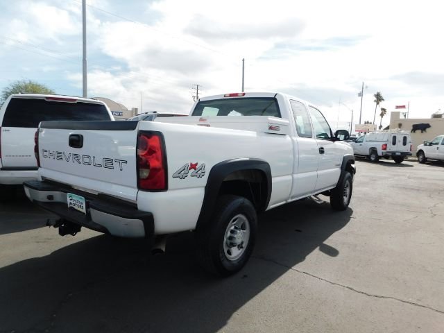 Used 2006 Chevrolet Silverado 2500 W/T w/ Skid Plate Package image 6