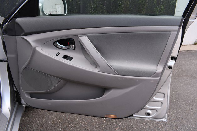 Used 2009 Toyota Camry LE FWD image 23