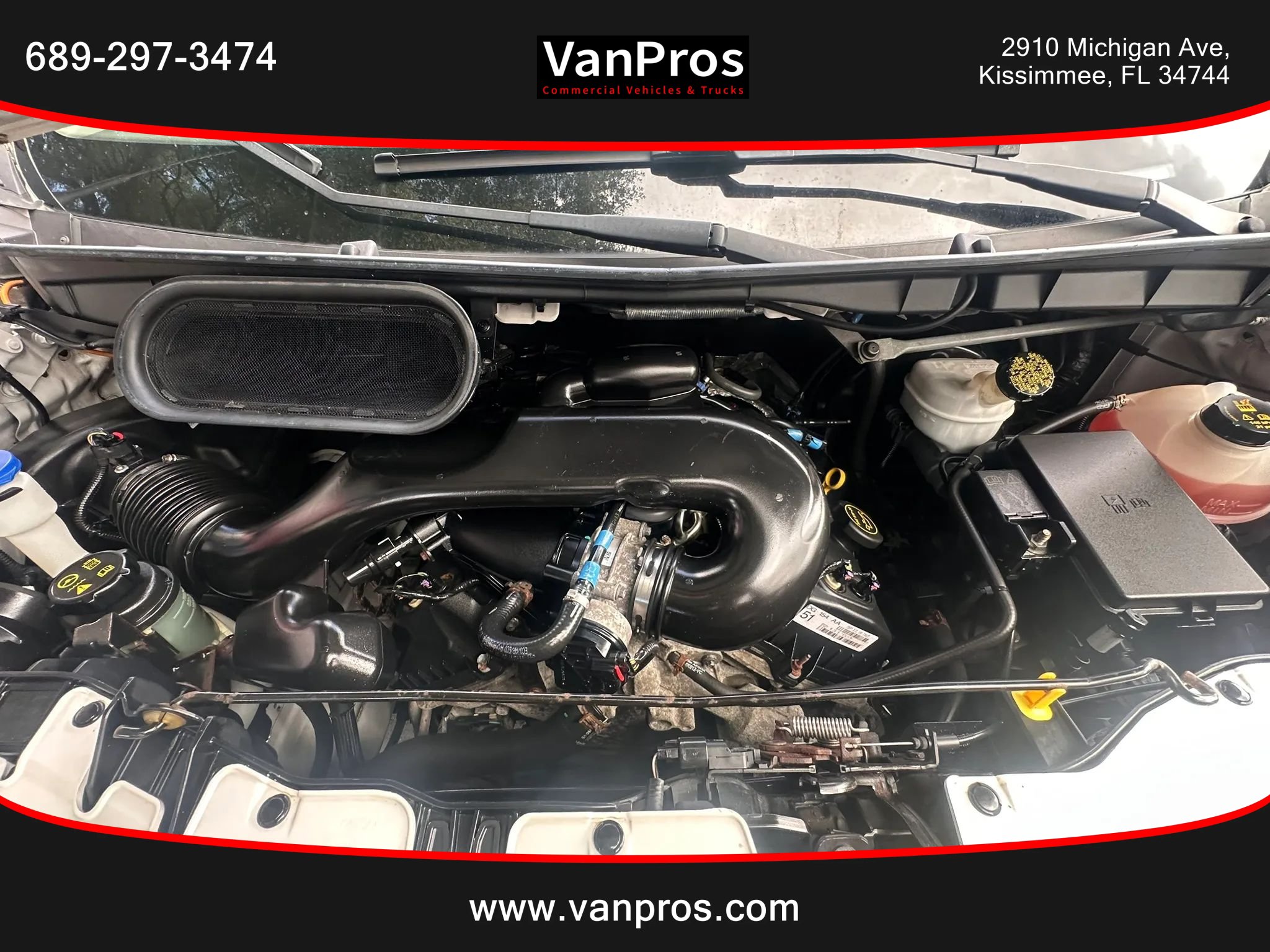 Used 2015 Ford Transit 350 XLT RWD image 18