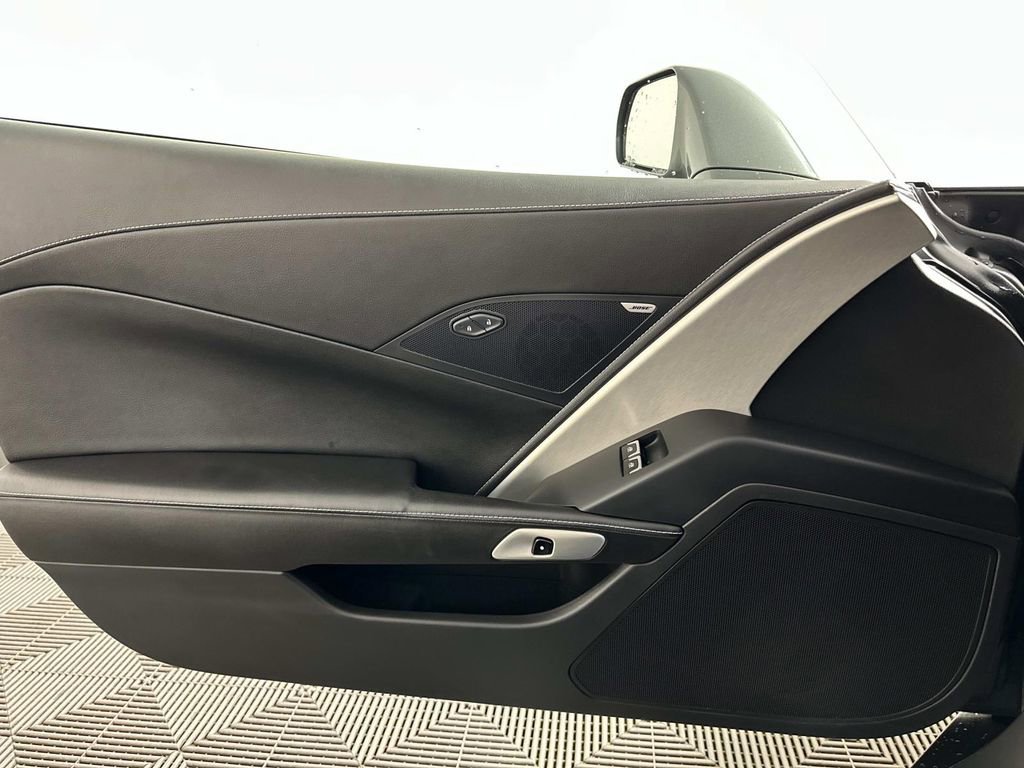 Used 2016 Chevrolet Corvette Stingray Coupe w/ Battery Protection Package image 28