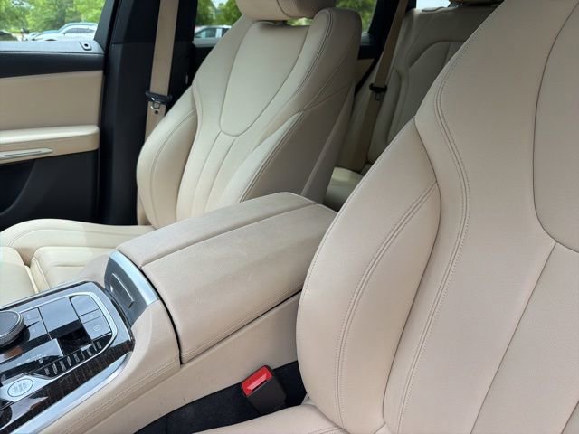 Used 2019 BMW X5 xDrive40i w/ Premium Package 2 AWD/4WD image 20