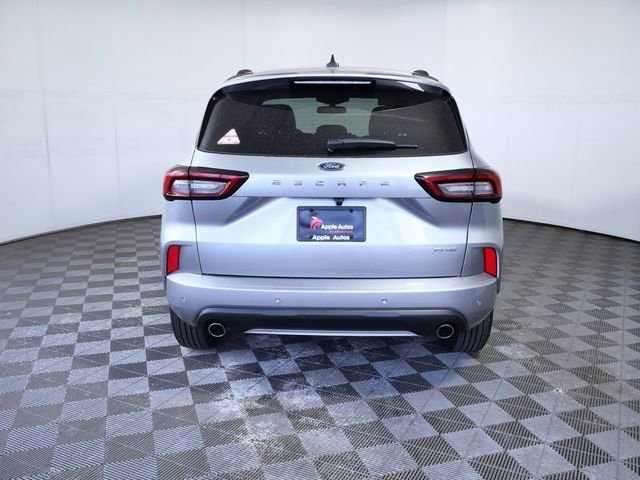 Certified 2023 Ford Escape ST-Line w/ Tech Pack #1 AWD/4WD image 7