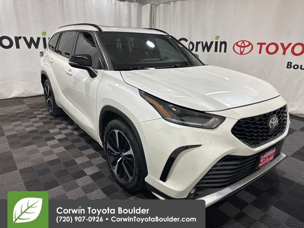 Used 2021 Toyota Highlander XSE