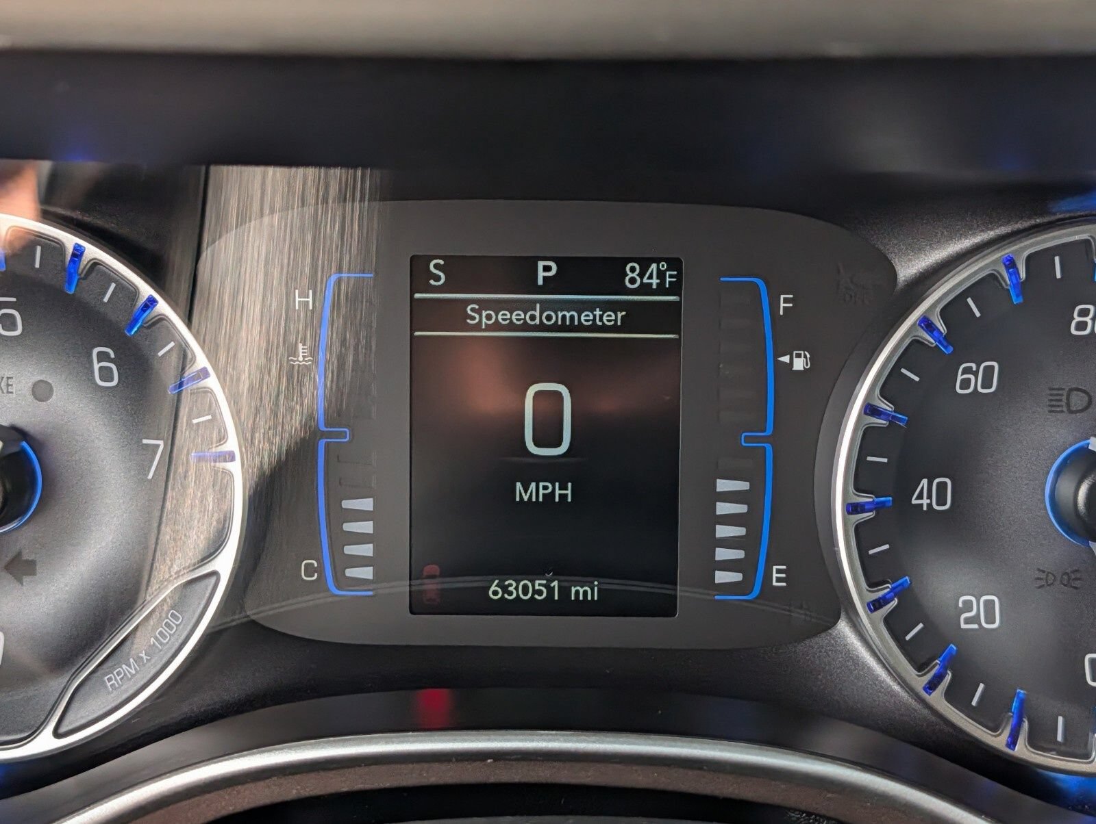 Used 2024 Chrysler Voyager LX FWD image 27