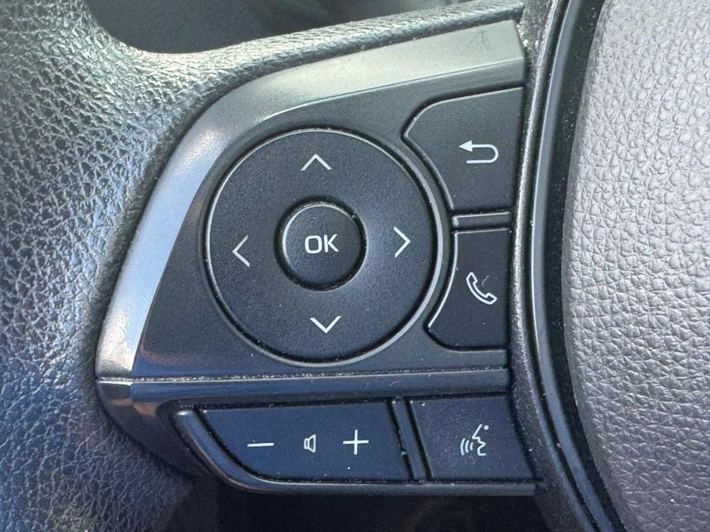 Used 2024 Toyota Corolla LE FWD image 19