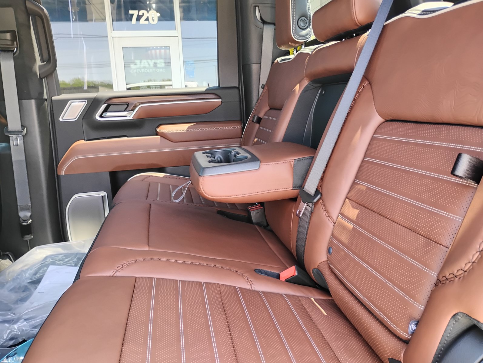 New 2026 GMC Sierra 3500 Denali Ultimate AWD/4WD image 26