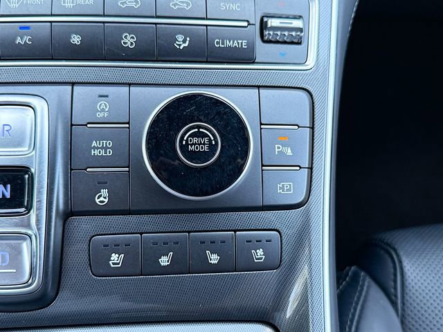 Used 2022 Hyundai Santa Fe Calligraphy FWD image 30