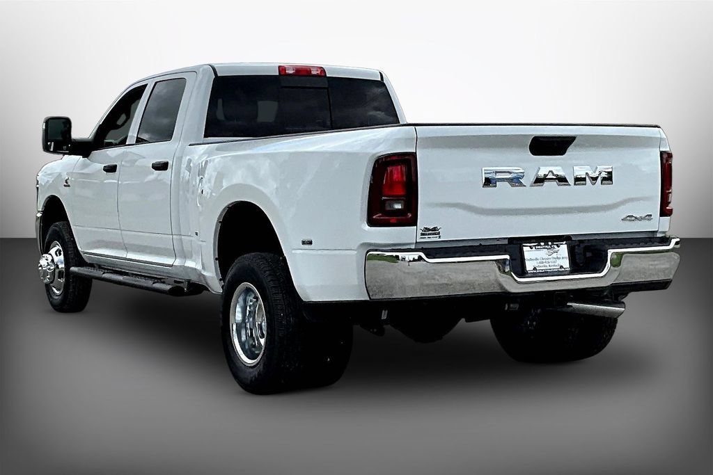 New 2026 RAM 3500 Tradesman AWD/4WD image 3