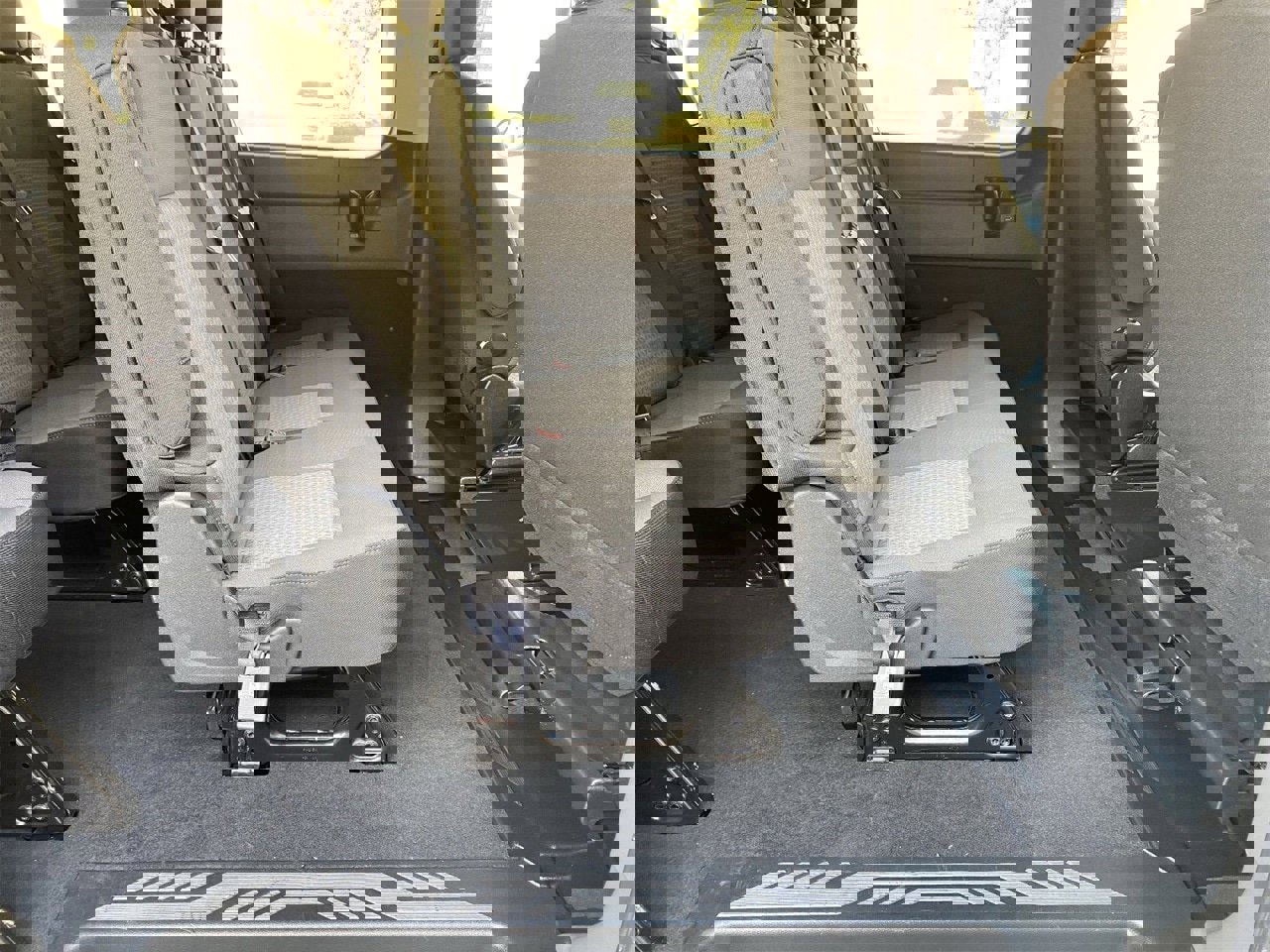 Used 2023 Ford Transit 350 XLT image 11