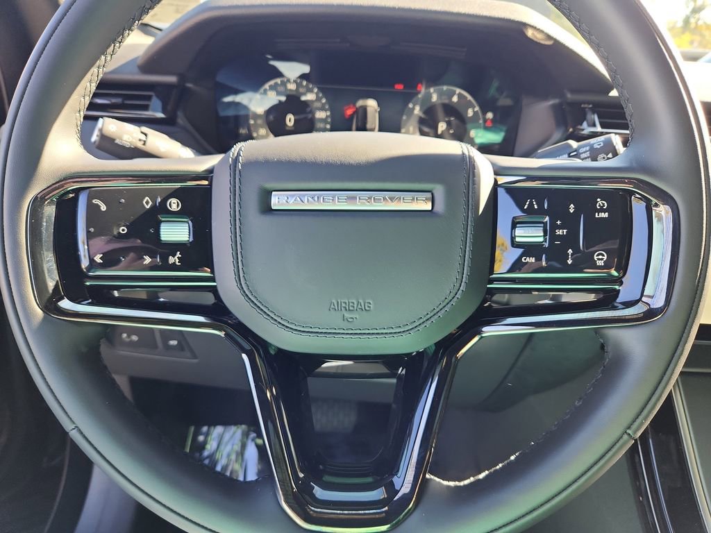 Used 2026 Land Rover Range Rover Velar S AWD/4WD image 18