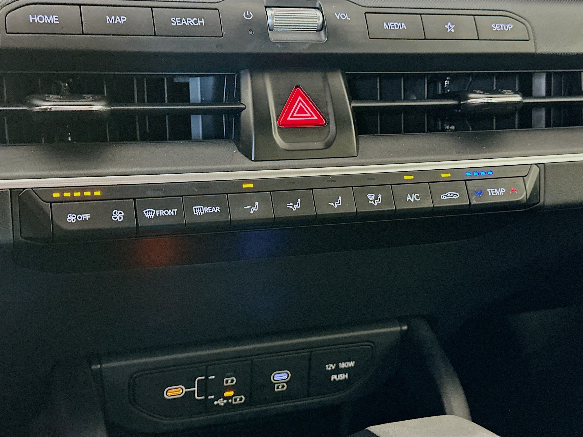 Used 2025 Kia K4 FWD image 23