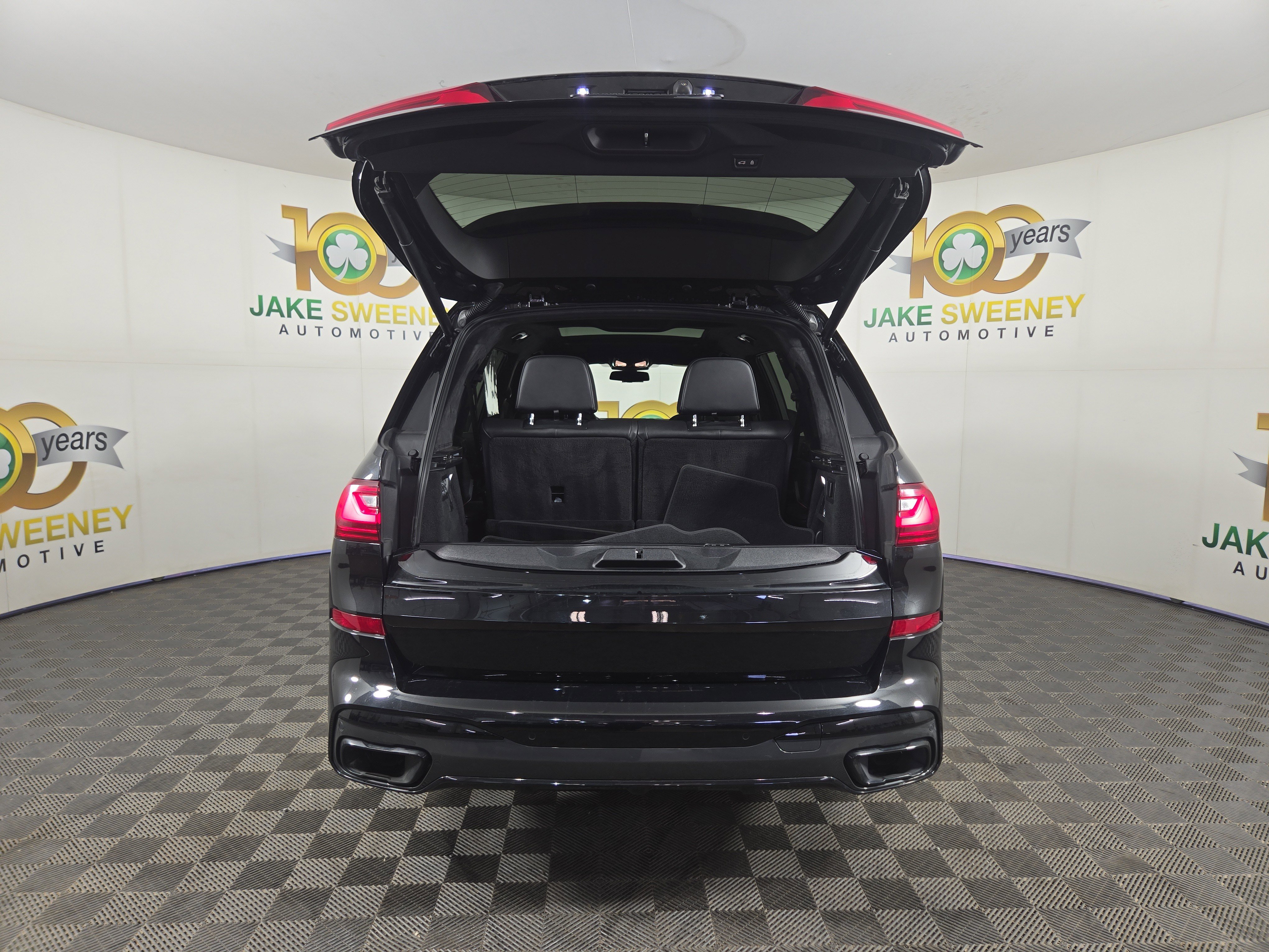 Used 2022 BMW X7 xDrive40i w/ M Sport Package image 33