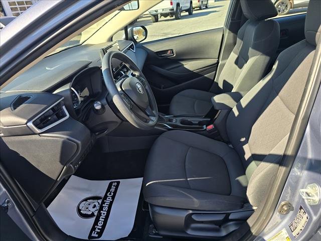 Used 2022 Toyota Corolla LE image 11